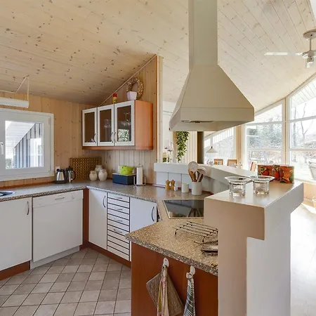 Three-bedroom Holiday In